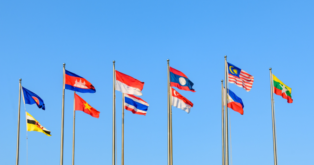 東南アジア各国の国旗